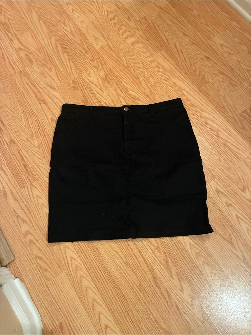 Style and Co Classic Black Mini Skirt size 18
